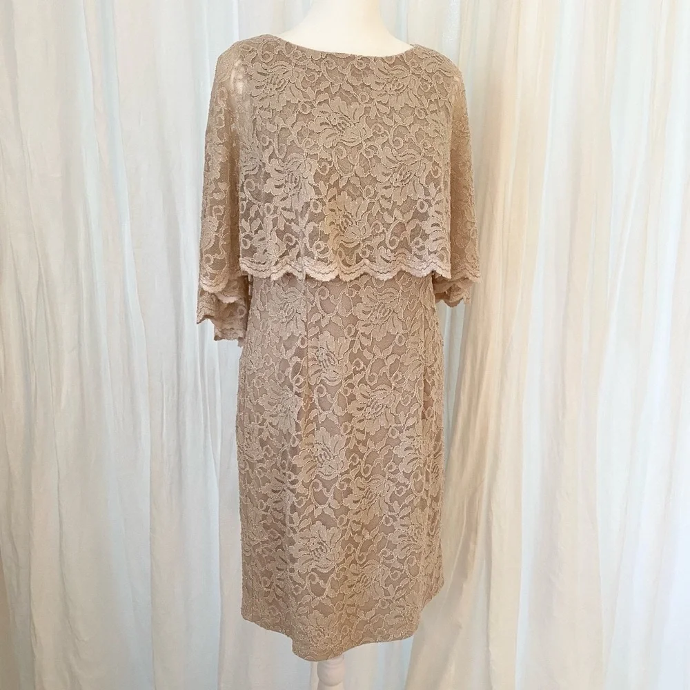 Jessica Howard Scalloped Shimmer Stretch Lace Capelet Dress Champagne 10P - Picture 4 of 9